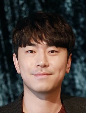 Lee Si Eon